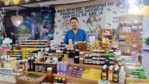 La música y los bailes tradicionales de Oaxaca llenaron de alegría los escenarios de Chetumal durante esta jornada de Intercambio cultural.