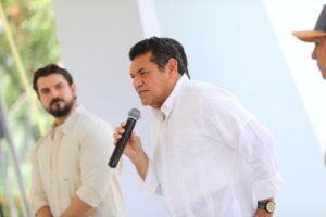 El gobernador Javier May Rodríguez inauguró la Subestación eléctrica en Nacajuca, obra que mejora las condiciones de la primaria Marciano Gallegos Magaña y beneficia a más de 800 estudiantes.