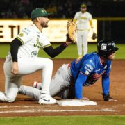 Olmecas arrancarán la Serie del Rey con tres jugadores suspendidos