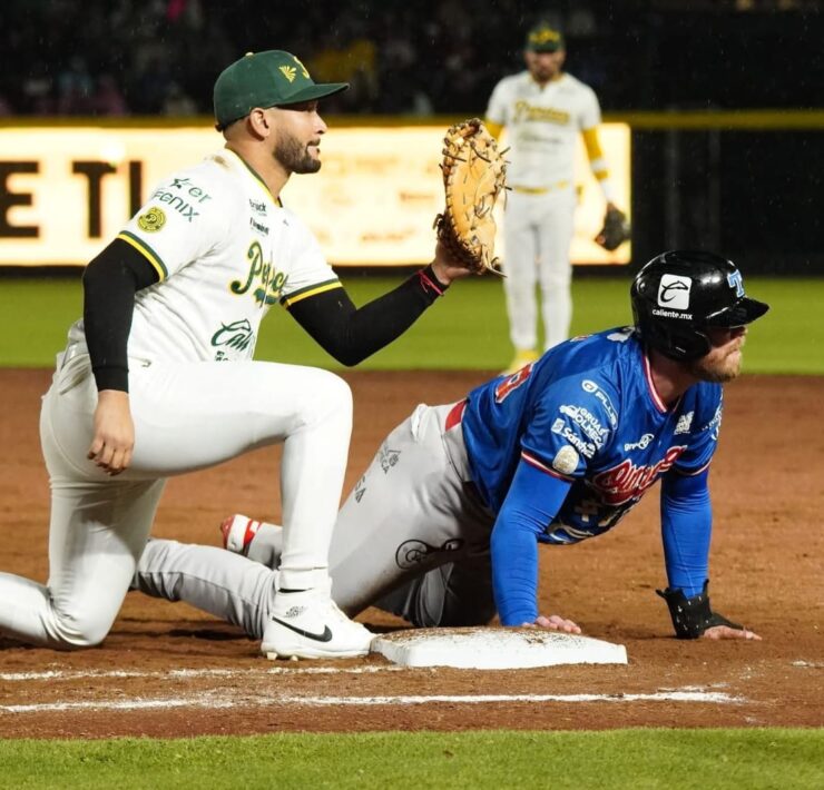 Olmecas arrancarán la Serie del Rey con tres jugadores suspendidos