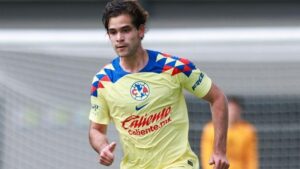 Patricio Salas llevará el talento futbolístico de Yucatán a la Primeira Liga de Portugal, donde buscará consolidarse con el FC Famalicão.
