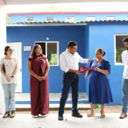 Programa estatal de Viviendas del Bienestar entrega nuevas casas a familias tabasqueñas