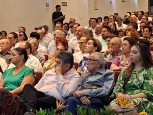 El encuentro tuvo como uno de sus propósitos elevar el nivel del diálogo político local