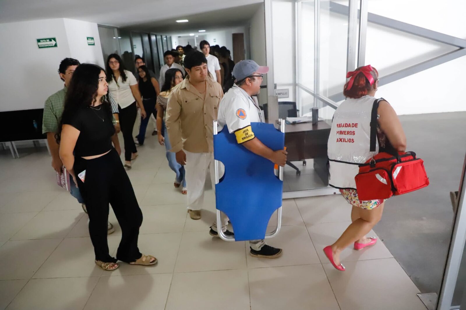 Simulacro de sismo en Congreso Yucatán sorprende por su rapidez
