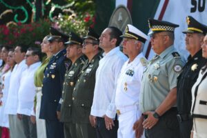 En un ambiente de unidad, respeto y orgullo nacional, el Gobierno del Estado inició las actividades conmemorativas del Mes de la Patria