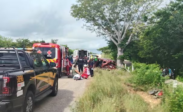 ¡Tragedia en carretera! Fallece mujer y seis personas resultan heridas