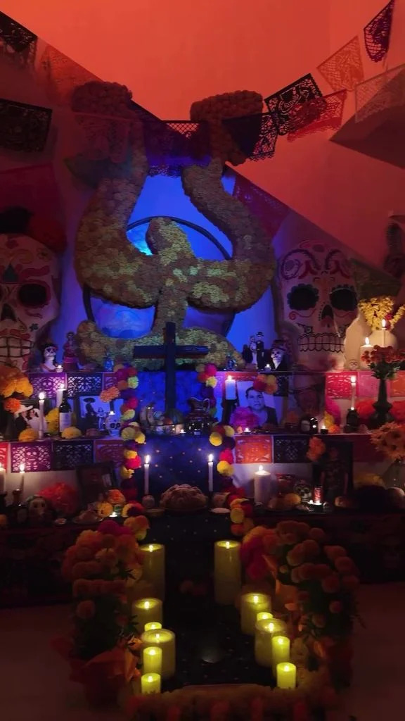 El espectacular altar que compartieron los cantantes