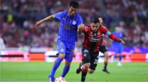 Chivas, ubicado en el tercer lugar, se enfrenta al Atlas, que ocupa la sexta posición, en una nueva edición del clásico tapatío durante la Jornada 11 del Apertura 2026.