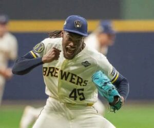 Milwaukee Brewers se impuso 3-2 a Tampa Bay Rays en el Juego 1 de la Serie Mundial 2026, tras un emocionante encuentro que se definió hasta el último out.