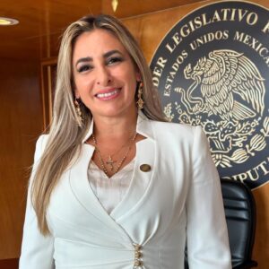 Jessica Saidén Quiroz respaldó las acciones de mantenimiento de la CFE y señaló la importancia de invertir en infraestructura eléctrica para atender las necesidades de Yucatán y ofrecer un servicio más eficiente a la población.