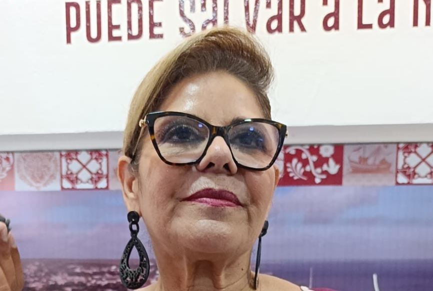 ¡Liz Hernández llama a integrantes de Morena!