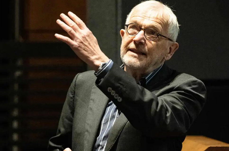 Nobel de Física a Francis Halzen y el misterio de los neutrinos