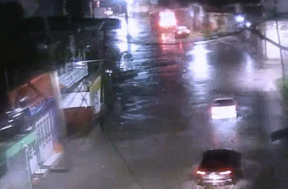 Lluvias torrenciales causan afectaciones