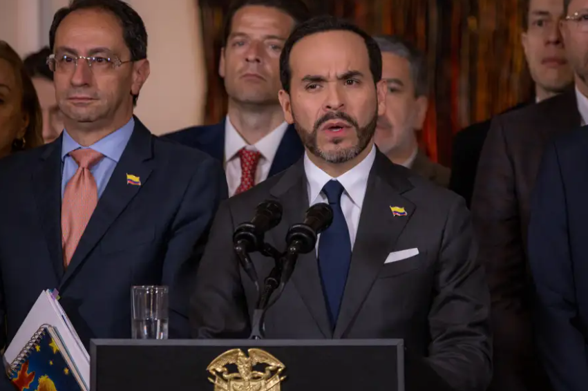 De la Espriella recibe críticas en EEUU
