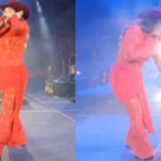 Lanzan un teléfono a Yuridia en pleno concierto