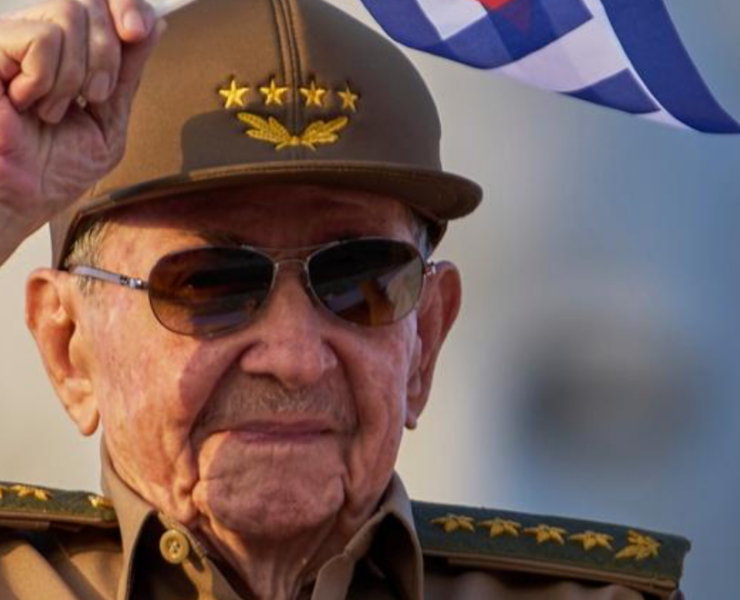 Florida emite una orden de arresto contra Raúl Castro