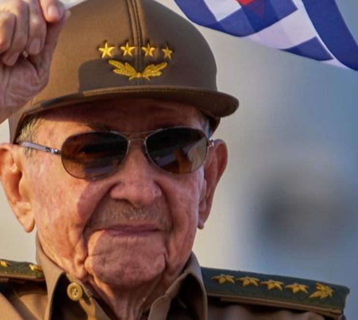 Florida emite una orden de arresto contra Raúl Castro