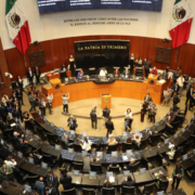 Senado aprueba la nueva ley que obliga al pago digital y electrónico