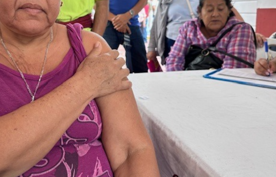 ¡Llaman a vacunarse en Campeche y lanzan alerta!