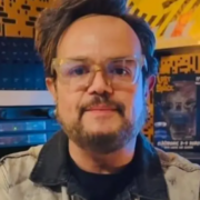 Aleks Syntek revela por qué querían internarlo en una clínica