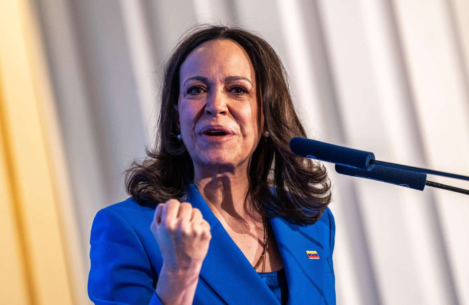 María Corina Machado regresa a Venezuela bajo la sombra de Washington