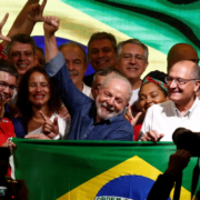 El partido de Bolsonaro reconoce la victoria de Lula