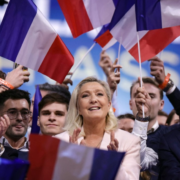 Le Pen arranca su campaña en Francia