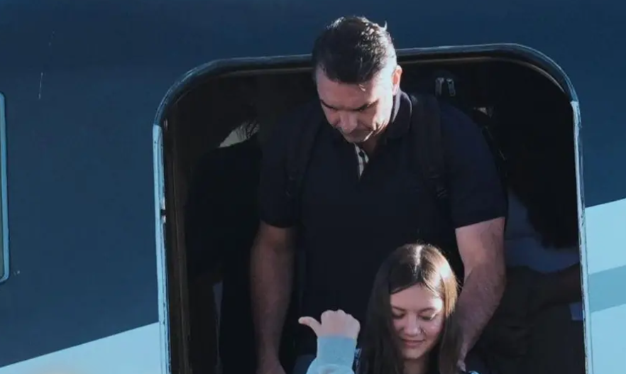 Bolsonaro aterriza en Miami tras huir de Brasil: la ruta de su salida