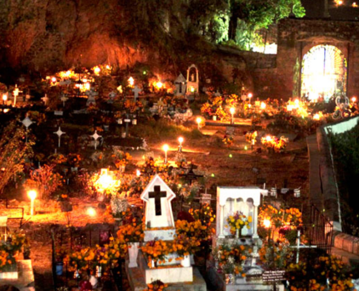 Michoacán suspende acceso de turistas al panteón de Janitzio