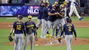 Milwaukee Brewers celebra su clasificación a la Serie Mundial de Béisbol 2026, donde buscará conquistar el primer campeonato de su historia en las Grandes Ligas.