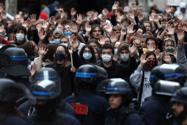 Francia registra 71 mil manifestantes