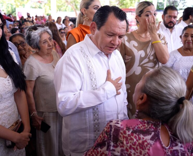 Gobierno del Estado condona el adeudo de agua de doña Josefina y gestiona su pensión ante el Issste; la atención sigue abierta