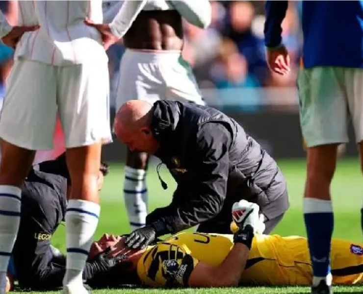 Impactante lesión en la Premiere League el choque que encendió las alarmas