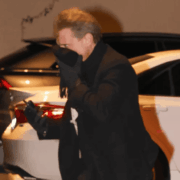 Luis Miguel es captado en un estudio de grabación