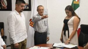 María Eliza Hernández Flores fue ratificada por el Tribunal Electoral de Tabasco como alcaldesa interina de Paraíso, tras la licencia temporal solicitada por el presidente municipal Alfonso Baca Sevilla.