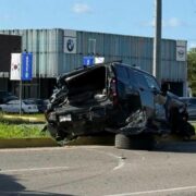 Mega carambola en la Mérida-Progreso deja cinco heridos y caos vial