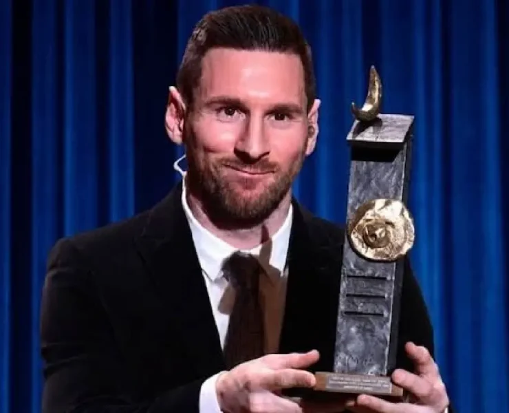 Messi recibió importante premio por su extraordinaria trayectoria deportiva