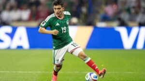 Gilberto Mora cumple 18 años como una de las jóvenes promesas del fútbol mexicano, con experiencia en Primera División y la mirada puesta en nuevos retos con Xolos y la Selección Mexicana.