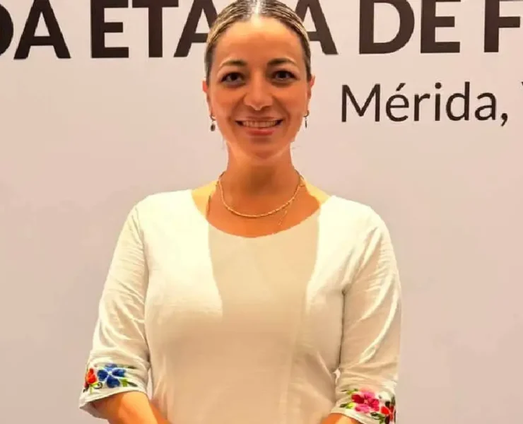 Naomi Peniche se registra para coordinar el Distrito 4 Federal por Mérida