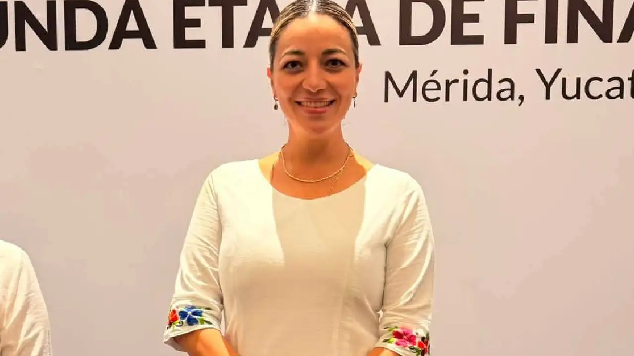 Naomi Peniche se registra para coordinar el Distrito 4 Federal por Mérida