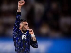 Nicolás Otamendi abrió el marcador ante Benín al minuto 48, en una noche especial que también marcó su despedida de la Selección Argentina.