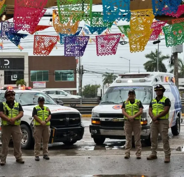 Operativo de seguridad en panteones garantiza protección a visitantes