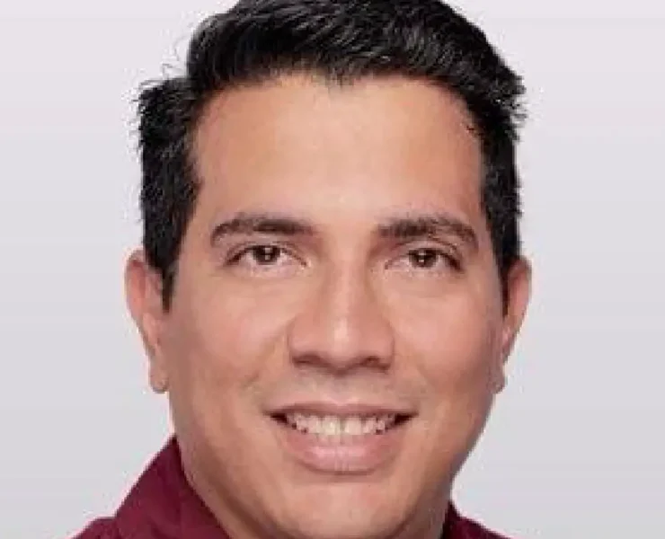 Óscar Brito busca la Coordinación de Morena en Mérida