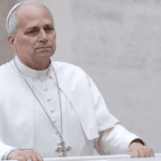 Papa León XIV avanza en su recuperación