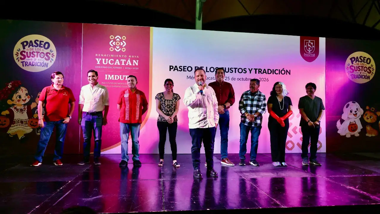 Paseo de los Sustos y Tradición reúne a más de cinco mil personas en Mérida