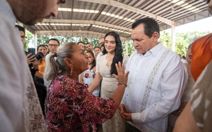 Pensión resuelta por el Issste, adeudo condonado y pozo en reparación: la atención a doña Josefina, día por día