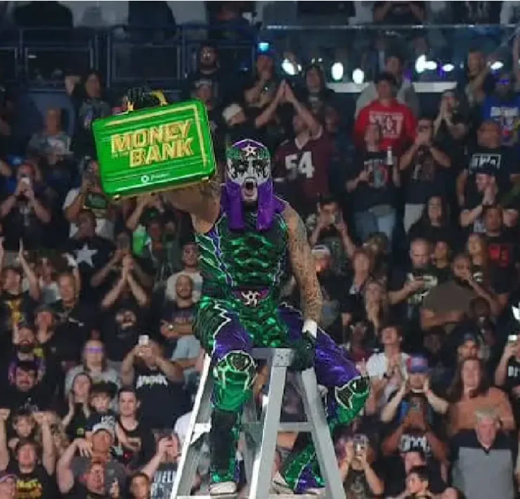 Penta Zero Miedo logró la victoria tras un enfrentamiento histórico en WWE