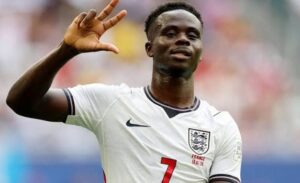 Bukayo Saka brilló con un doblete en la goleada 7-0 de Inglaterra sobre Croacia en la Nations League.