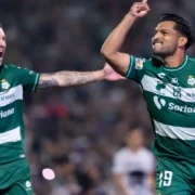 Sexta victoria al hilo de Santos Laguna en el Apertura 2026