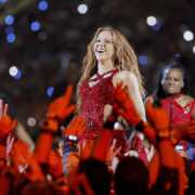 Shakira desata indignación entre sus fans